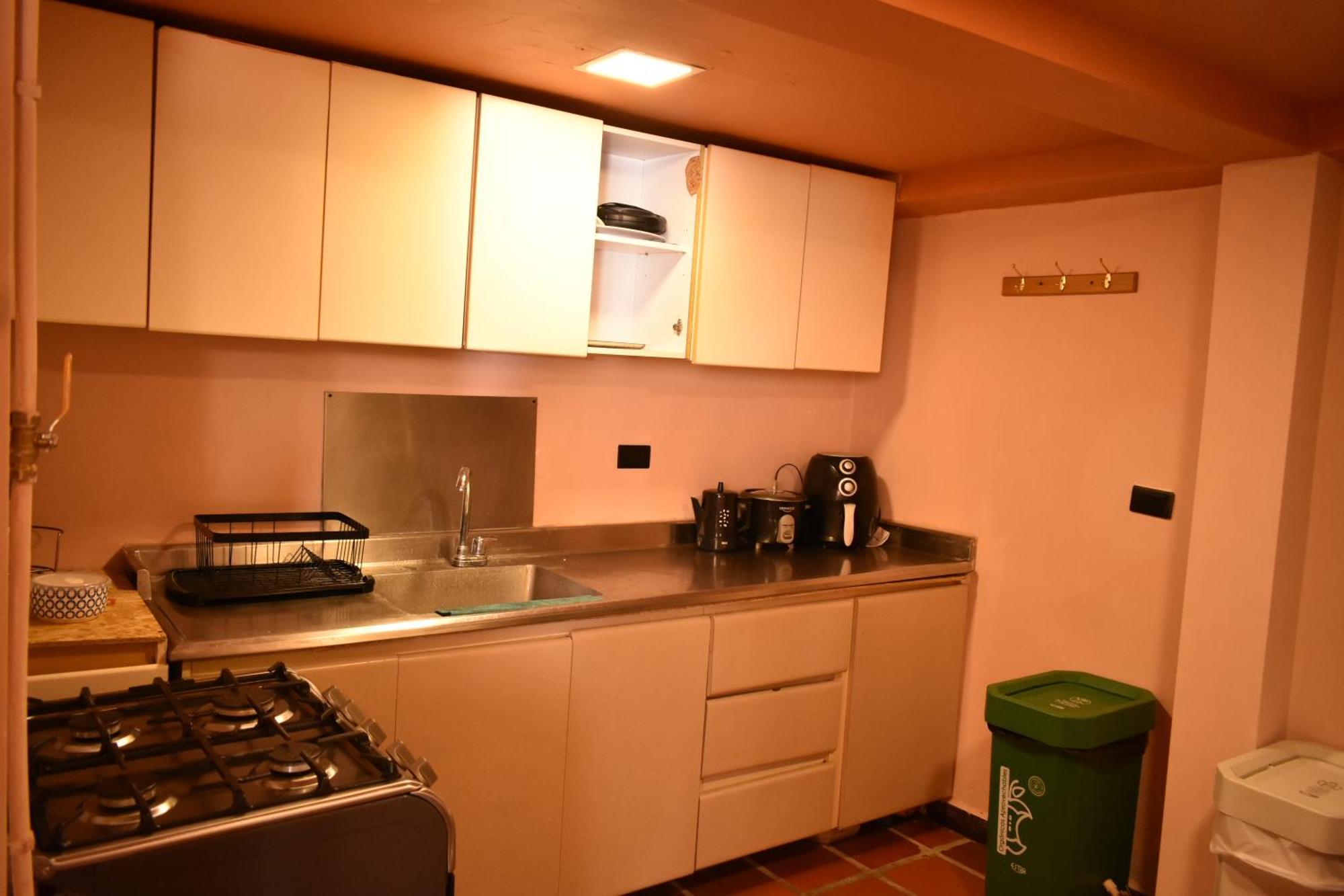 Casa Primavera Hostal ميديلين المظهر الخارجي الصورة